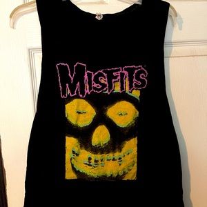 Misfits muscle tank Jr women’s size XL